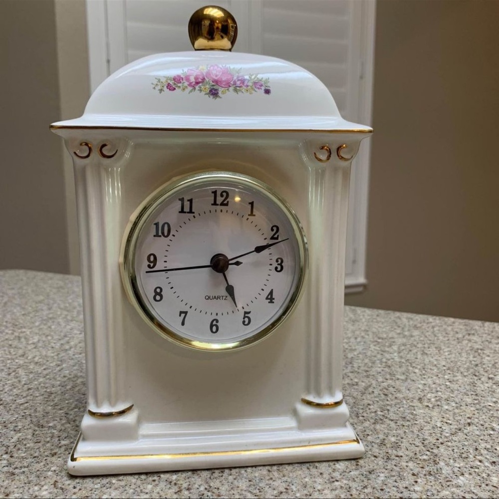 Paul Sebastian White Ceramic Floral Gold Trim Table Mantle Clock Limited Edition